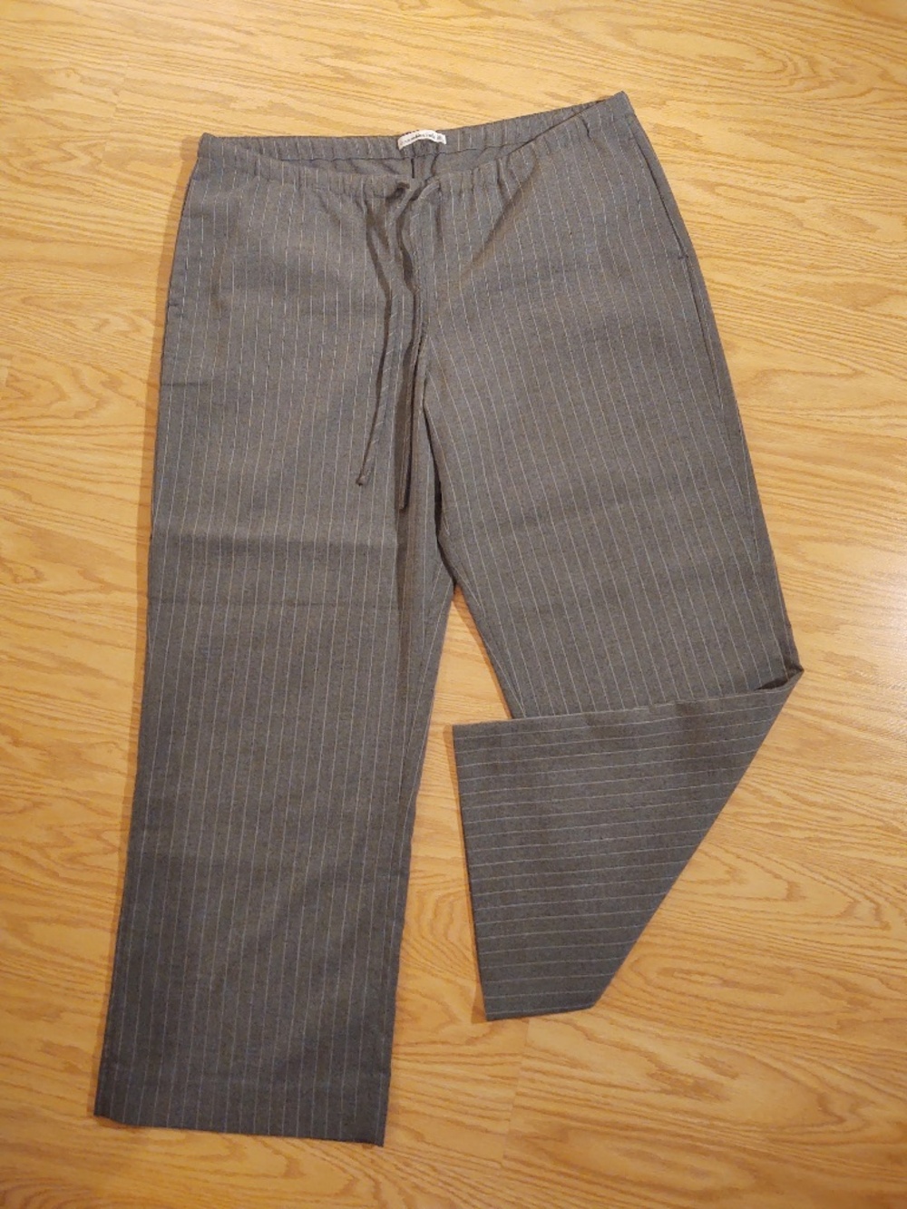 NWOT Abercrombie & Fitch XLL Gray Pinstripe Wide Leg Drawstring Pants w/Pockets